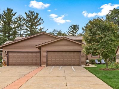 942 Cambridge Court #A, Altoona, WI, 54720