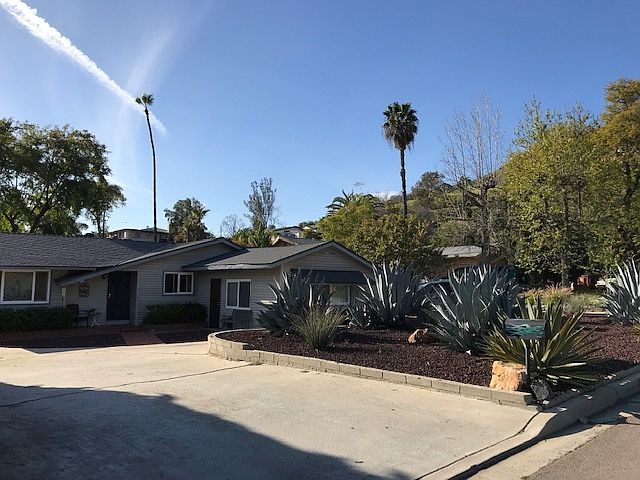 2nd image of 2022 Marlinda Way