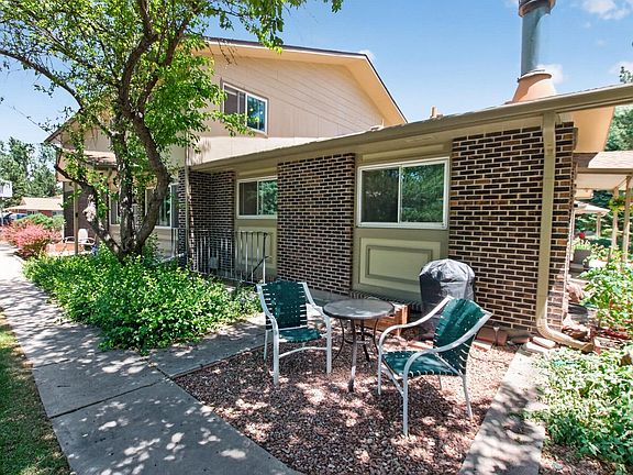 4th image of 1024 Oxford Ln #68-17B