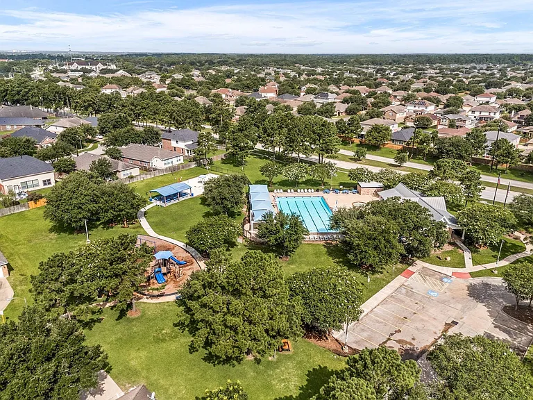15906 Arapaho Bend Ln — Photo 25