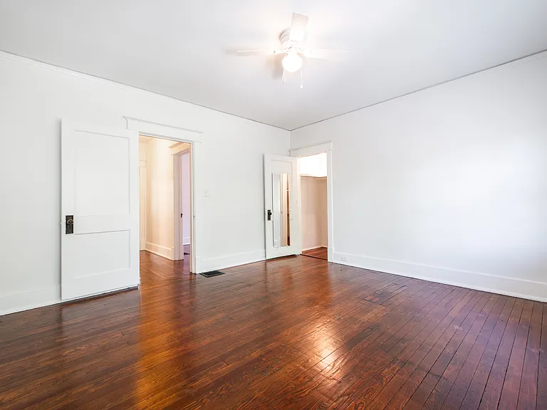 1604 Edgeland Ave — Photo 26