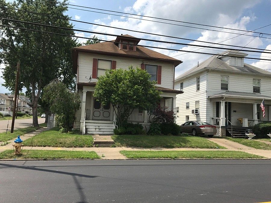 1st image of 1615 Linden Ave