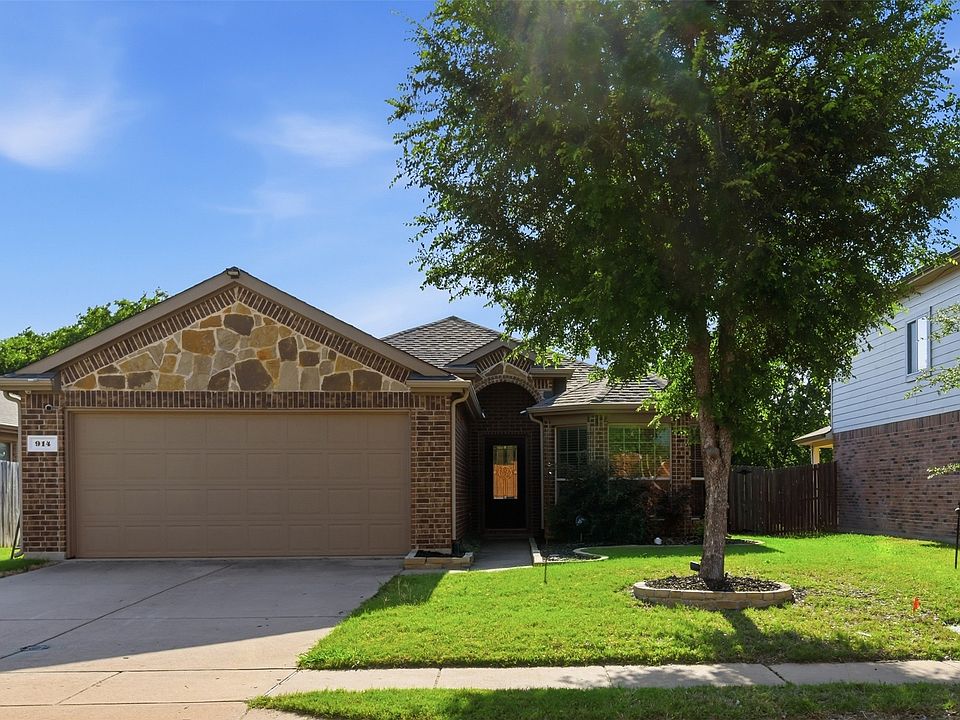 1st image of 914 Cottonwood Trl