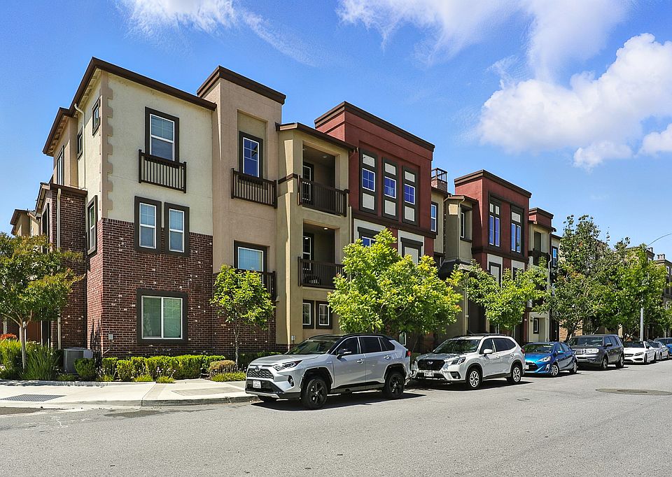 1st image of 1309 Mercado Way