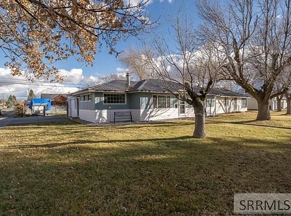 4th image of 1205 Cathryn Ave