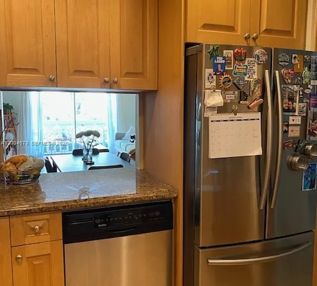 100 Edgewater Dr #102 — Photo 5