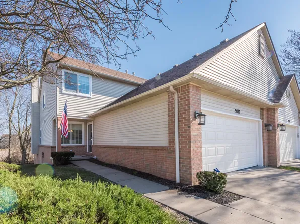 9002 Pine Cove Dr, Whitmore Lake, MI 48189