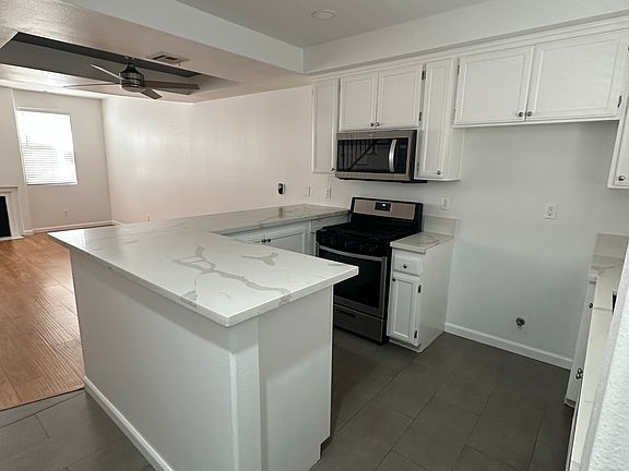 2nd image of 10827 Hortense St APT 3