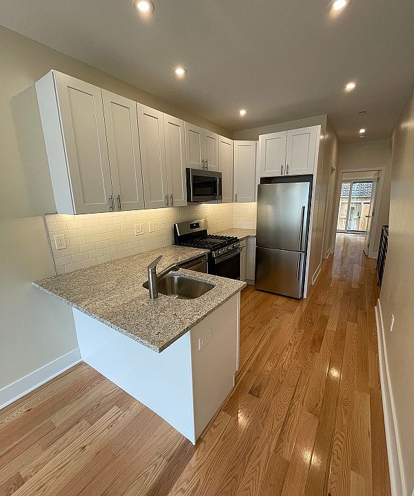1259-n-23rd-st-1-4