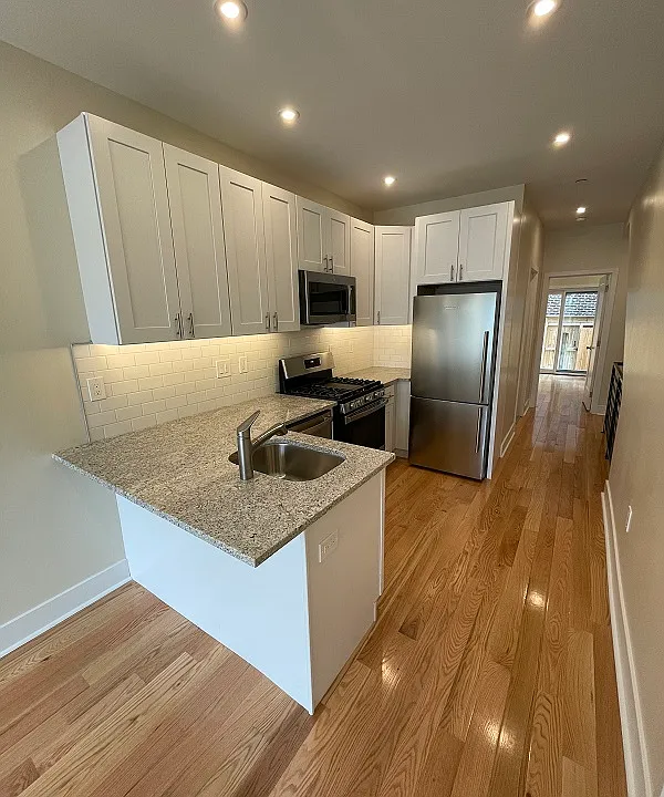 1259-n-23rd-st-1-4
