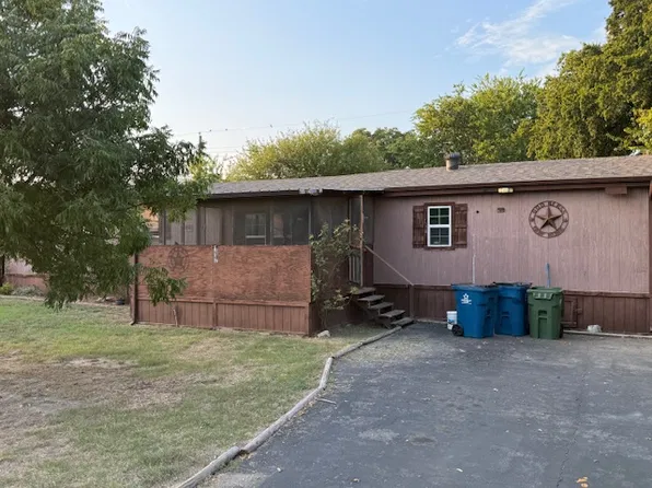 117 Birch Ln, Roanoke, TX 76262