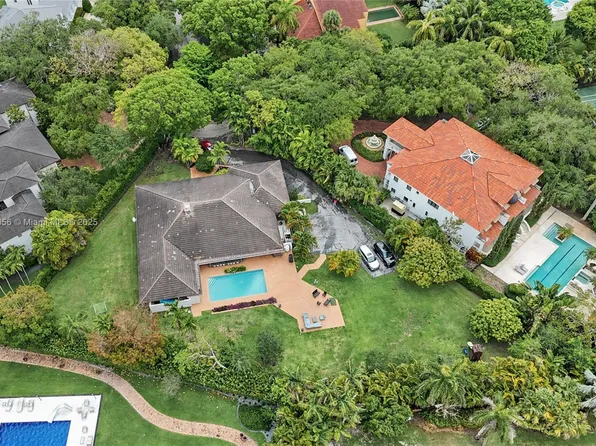 8290 La Rampa St, Coral Gables, FL 33143