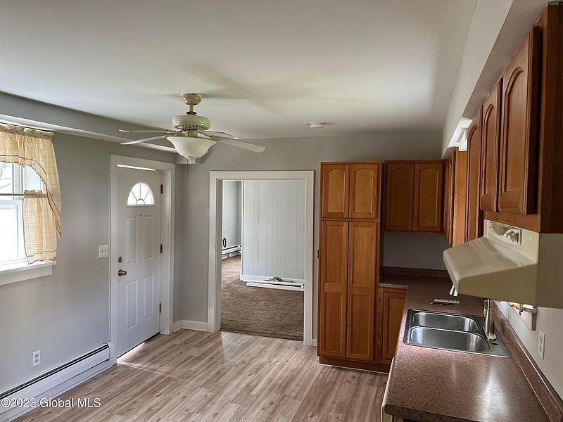 4th image of 334 2nd Avenue