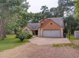11741 Post Oak Rd, Willis, TX 77318