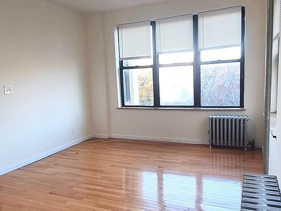 5th image of 24-05 27th St #3A