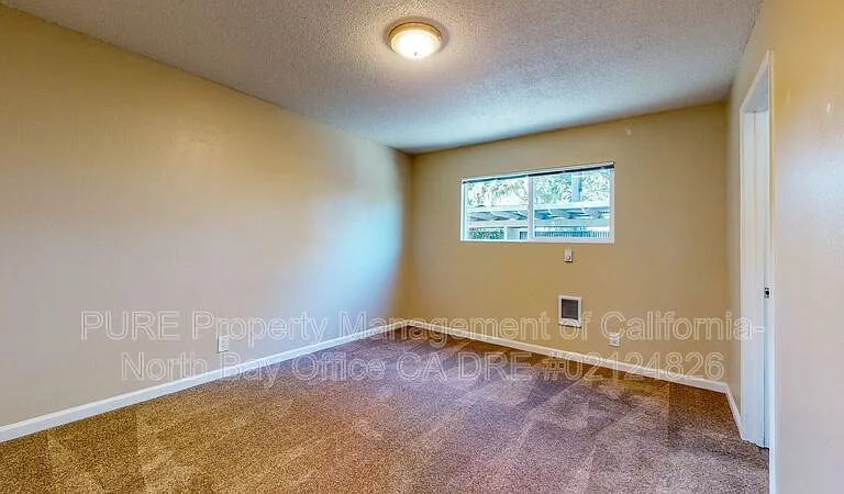 555 Dexter St #I — Photo 5
