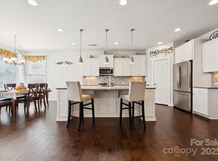 624 Daventry Ct, Clover, SC 29710