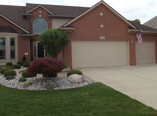 49149 Lehr Dr, Macomb, MI 48044