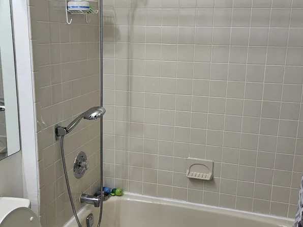 41 Walnut Street image 4 of 10