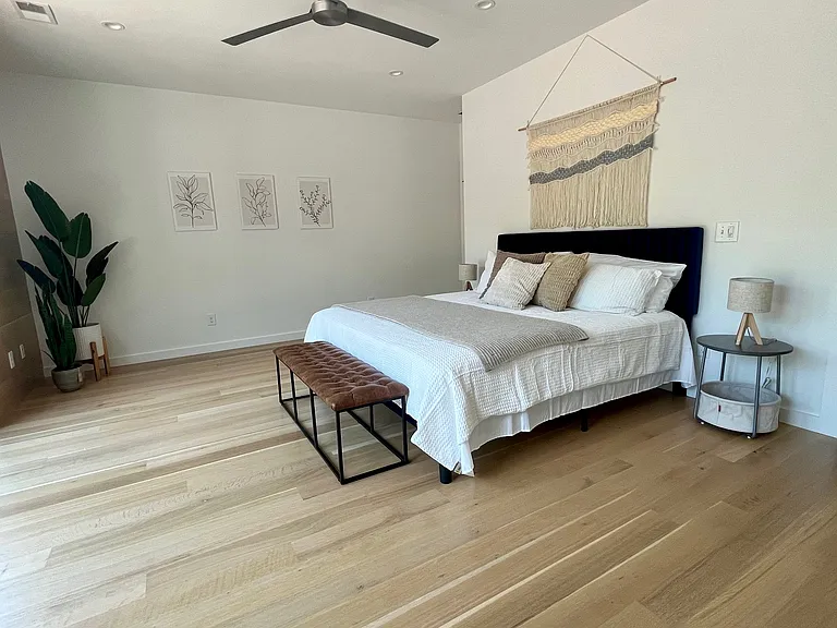 212 Linnea Ln — Photo 12