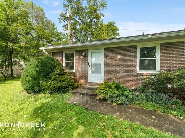 250 Avena Rd, Black Mountain, NC