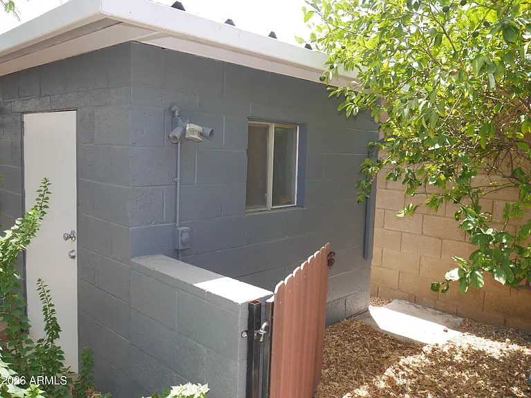 1201 W Loughlin Dr — Photo 19