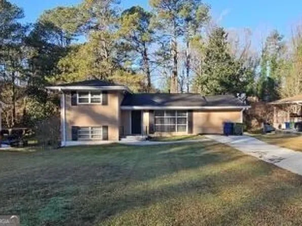 660 Skipper Dr NW, Atlanta, GA 30318