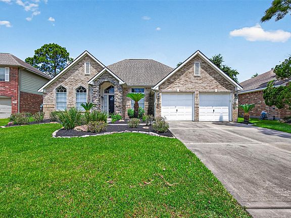 2nd image of 13718 Clareton Ln