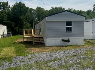 1004 S Jackson St #A4, Athens, TN 37303