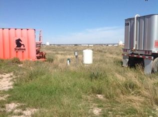 140 S Roberson Rd, Loving, NM 88256