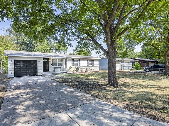 2nd image of 509 Circle Dr