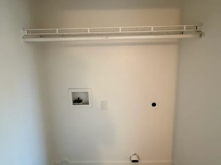 2732 E Tierra Buena Ln #2 — Photo 4