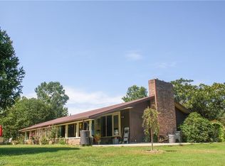 177 Cole Rd, Ravenswood, WV 26164