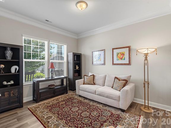 4th image of 10931 Sparkle Creek Dr
