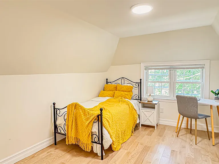 9 Watkins Pl — Photo 18