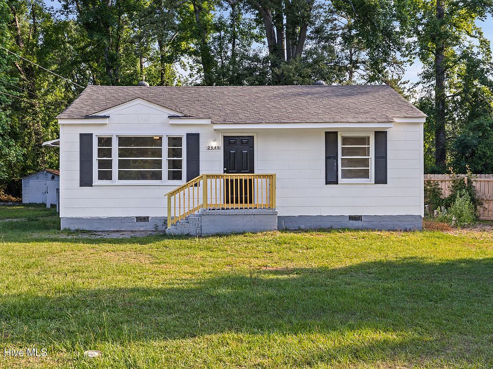 1st image of 2541 Rhodes Drive
