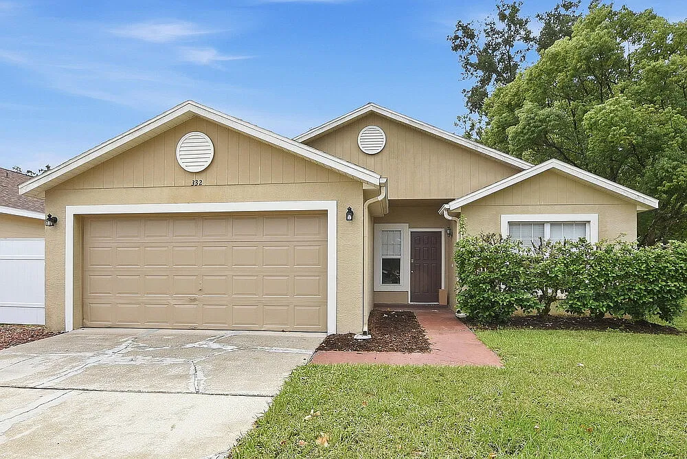 3 bed, 2.0 bath, 1551 sqft, $2,275 — Photo 1