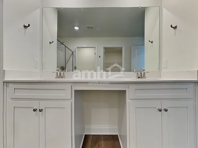 968 Grafton Ridge Dr — Photo 18