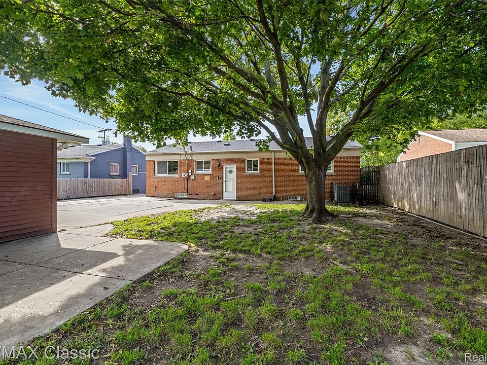 31026 W Chicago St, photo 25