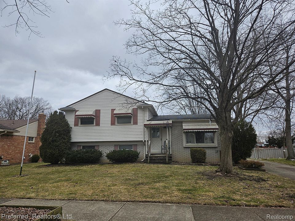 1st image of 36510 Hees St