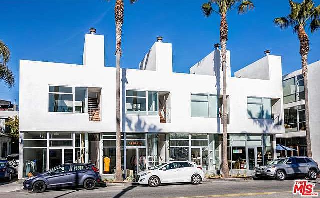 1st image of 1121 Abbot Kinney Blvd Ste B