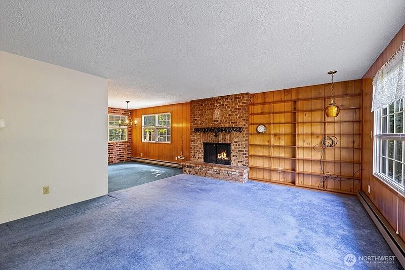 5th image of 12521 Roosevelt Road