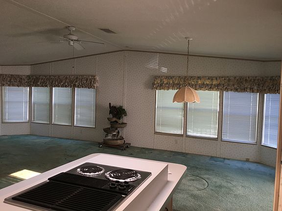 4th image of 622 Sunny South Ave