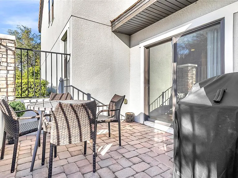 105 Kenny Blvd — Photo 16