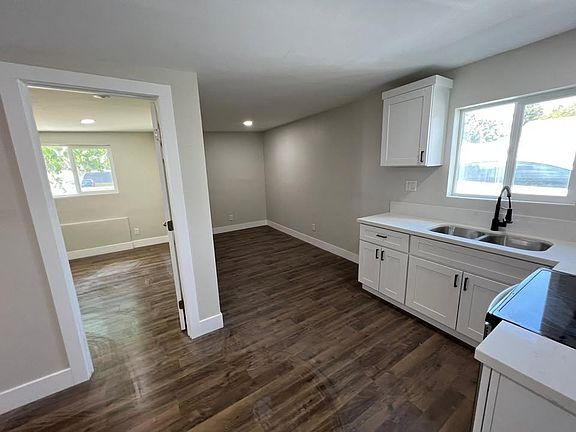 5th image of 505 Hilltop Dr #B