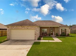 29586 Shea Ln, Denham Springs, LA 70726