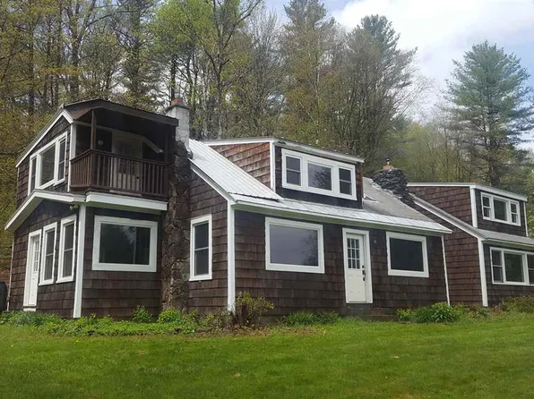 71 Woods Rd, East Dummerston, VT 05346