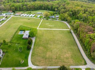 3 Bakers Ridge Rd, Morgantown, WV 26508