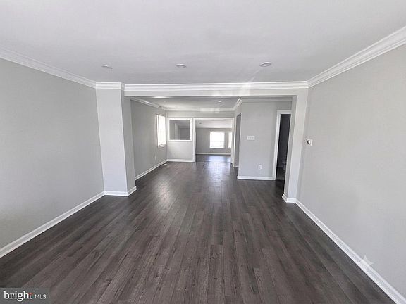 5th image of 831 Hamel Ave