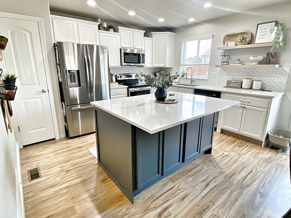 2nd image of 9455 Beryl Dr